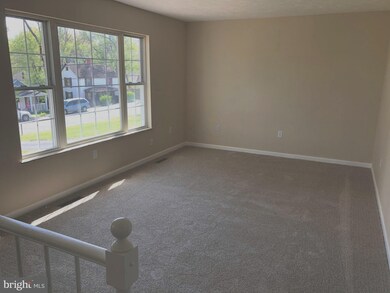 329 W 9th St, Front Royal, VA 22630 - photo 5