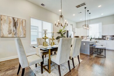 920 Thornton Rd unit G, Houston, TX 77018 - photo 7