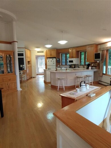 346 N Line Rd, Wolfeboro, NH 03894 - photo 5