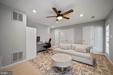 43459 Laidlow St, Chantilly, VA 20152 - photo 6