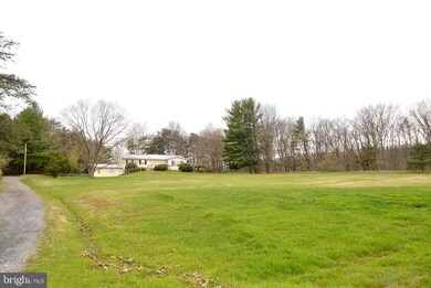 62 Spiceberry Ln, Berkeley Springs, WV 25411 - photo 6