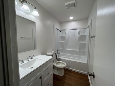 305 W Acheson St, Denison, TX 75020 - photo 4