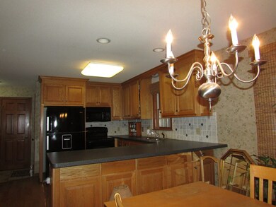 96 Colburn Rd, Stafford Springs, CT 06076 - photo 4