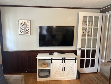 62 Lagoon Pond Rd unit A, Vineyard Haven, MA 02568 - photo 5