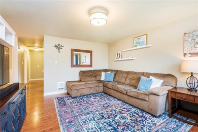 510 Brown St SE, Orting, WA 98360 - photo 7