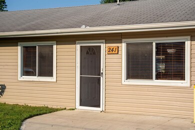 241 Ems D23 Ln, Syracuse, IN 46567 - photo 7