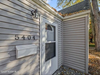 5404 Harschel Dr, Toledo, OH 43623 - photo 5