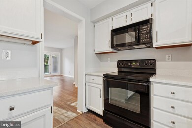 828 Durant Ct unit 10, West Chester, PA 19380 - photo 6