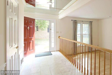 10926 Brewer House Rd, Rockville, MD 20852 - photo 2