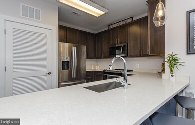 9430 Silver King Ct unit 301, Fairfax, VA 22031 - photo 7