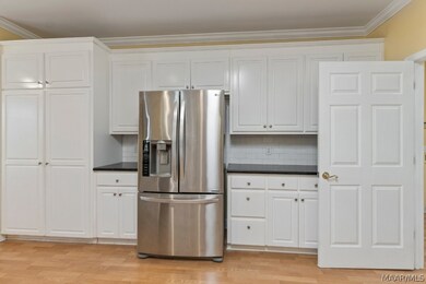 Stainless steel appliances including refrigerator