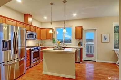 533 Pilchuck Path, Everett, WA 98201 - photo 4