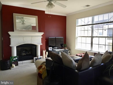 12909 Centre Park Cir unit 408, Oak Hill, VA 20171 - photo 5