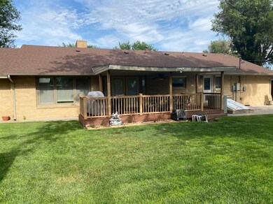 801 S Polk St, Hugoton, KS 67951 - photo 3