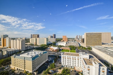 Oxford Condominium unit 1704, Houston, TX 77056 - photo 3