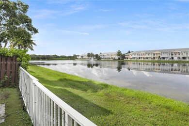 10745 NW 75th St, Doral, FL 33178 - photo 6