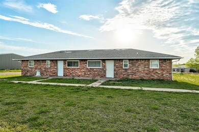 1041 S Sara Rd, Blanchard, OK 73010 - photo 2