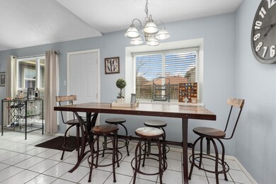 10826 Kentington Oak Dr, Humble, TX 77396 - photo 4