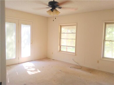 38229 Willow View Rd, Tecumseh, OK 74873 - photo 4