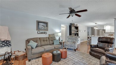 2113 Buck Run Cir, Osage Beach, MO 65065 - photo 4