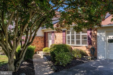 704 Covington Ct, Sykesville, MD 21784 - photo 4