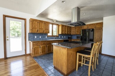 138 Forest Ave, Hudson, MA 01749 - photo 5