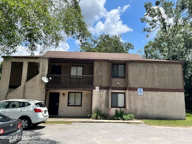 5018 Westchase Ct, Jacksonville, FL 32210 - photo 2