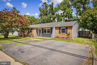 2415 Lodge Farm Rd, Sparrows Point, MD 21219 - photo 2