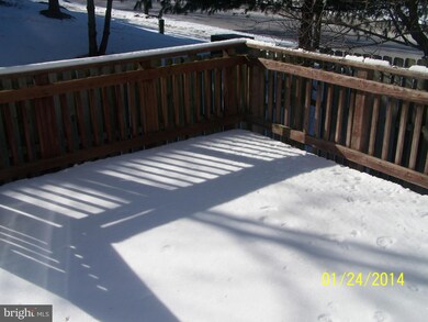 7005 Yellow Amber Ct, Capitol Heights, MD 20743 - photo 6