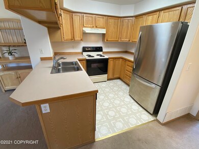 2601 Easthaven Cir unit 10A, Anchorage, AK 99508 - photo 2