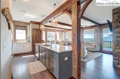 195 Red Tail Summit unit CF3, Boone, NC 28607 - photo 4