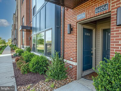 44856 Tiverton Square, Ashburn, VA 20147 - photo 3