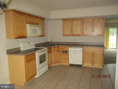 114 Dewey St unit 1104, Laurel, DE 19956 - photo 6