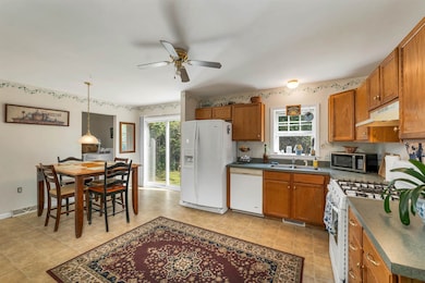 385 Beede Flats Rd, South Tamworth, NH 03883 - photo 6