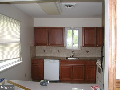 203 Strand Ave unit B, Washington Township, NJ 08080 - photo 7