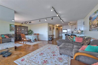 The Galaxy Towers unit 40g, Guttenberg, NJ 07093 - photo 2