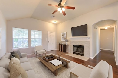 15826 Sarasam Creek Ct, Cypress, TX 77429 - photo 6