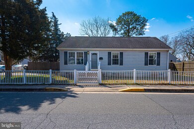 402 W 6th St, Laurel, DE 19956 - photo 2