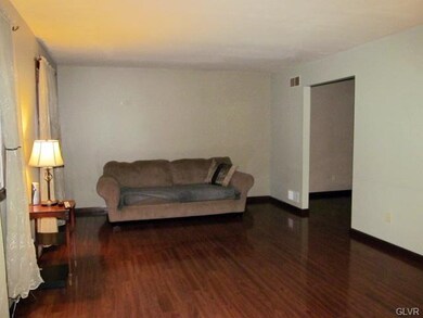 419 Dewberry Ave, Bethlehem, PA 18017 - photo 6