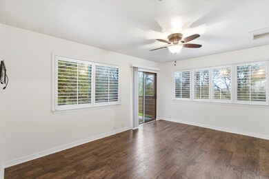 6810 Deatonhill Dr unit 301, Austin, TX 78745 - photo 3