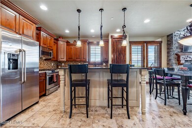 1621 E Abajo Peak Ct, Heber City, UT 84032 - photo 2