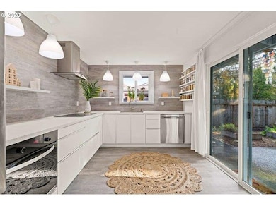 6270 Shakespeare St, Lake Oswego, OR 97035 - photo 6