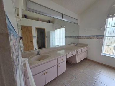 4290 Craigdarragh Ave, Spring Hill, FL 34606 - photo 6