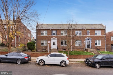 2929 Nelson Place SE unit 2, Washington, DC 20019 - photo 2