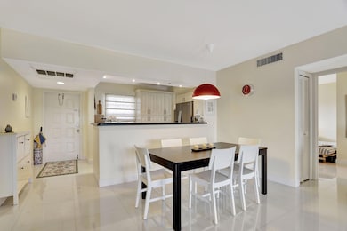 2850 N Palm Aire Dr unit 605, Pompano Beach, FL 33069 - photo 5