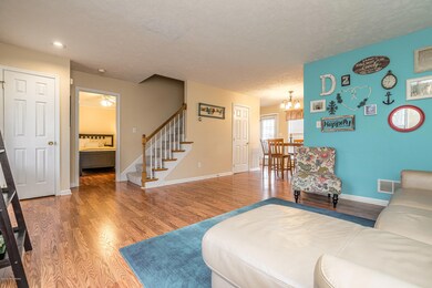 6806 Currington Circle-23