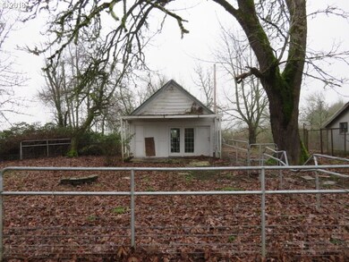 20594 Coburg Rd, Harrisburg, OR 97446 - photo 4