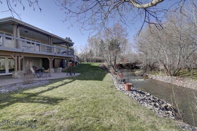 Covered Back Deck & Patio right on Sourdough Creek