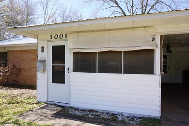 1001 Leeper Dr, Denison, TX 75020 - photo 2