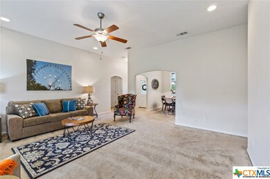 807 Macy Dr, Troy, TX 76579 - photo 7